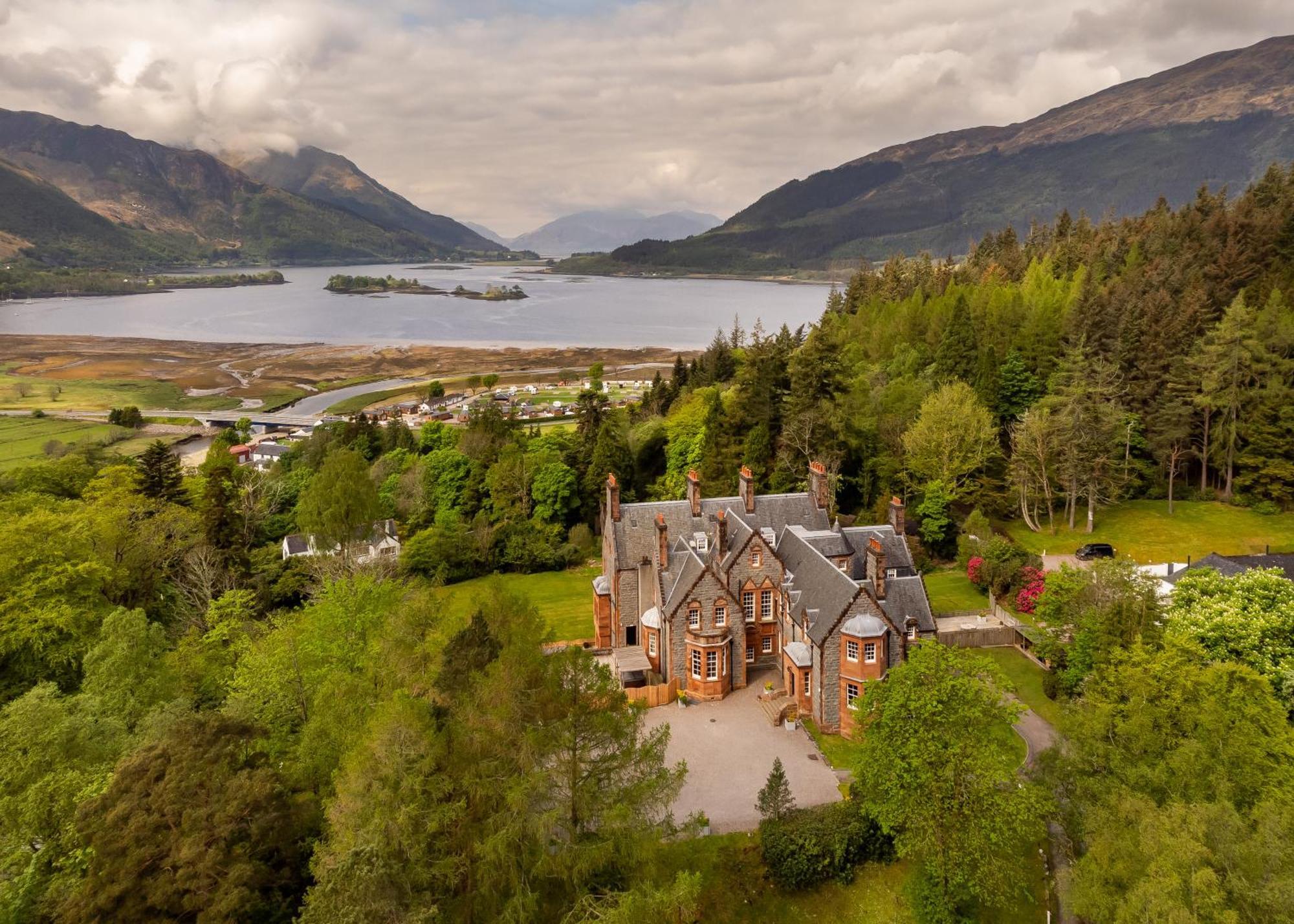 Готель Glencoe House Екстер'єр фото